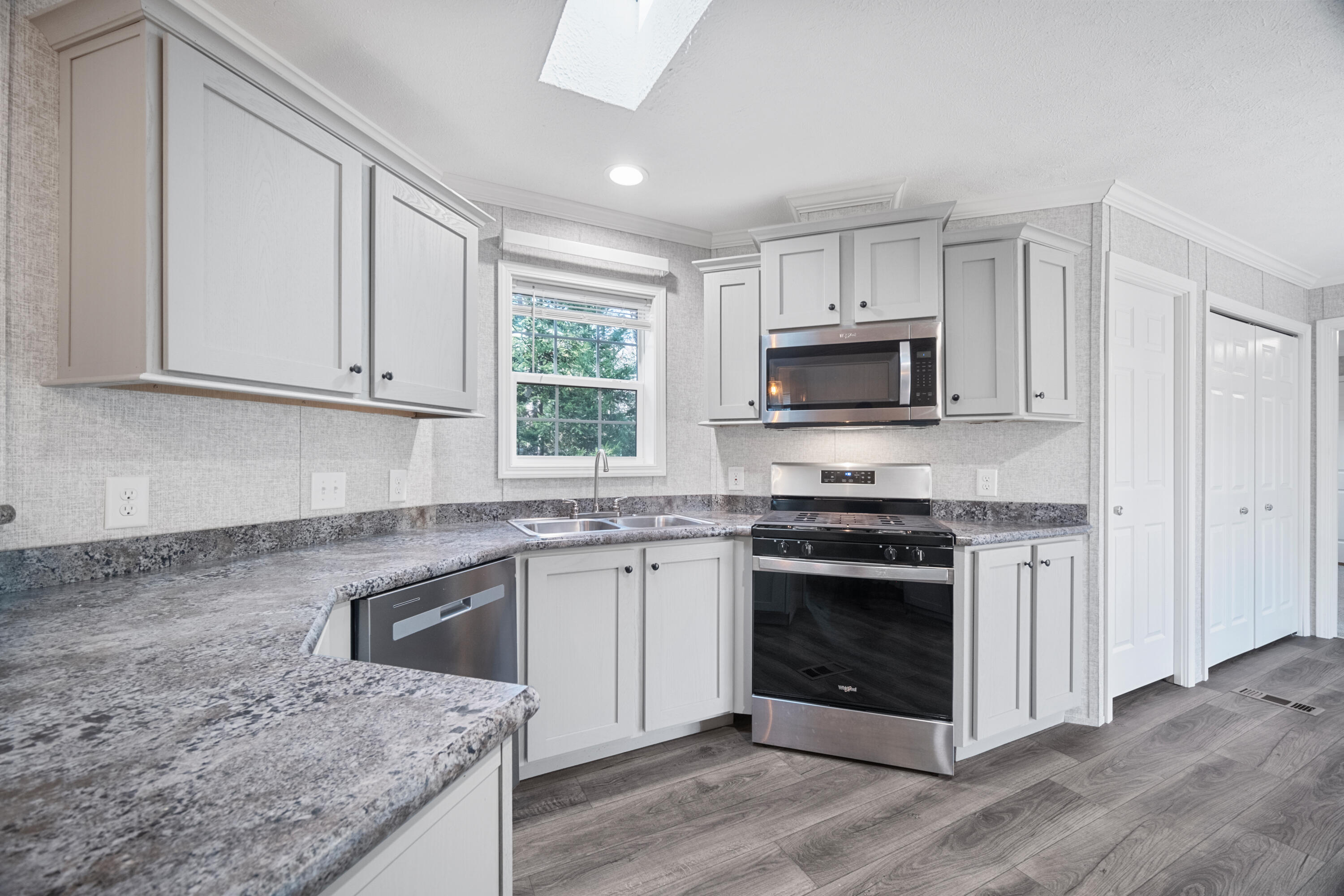 178 Back Searsport Road Belfast, ME 04915 - Photo 11 of 22