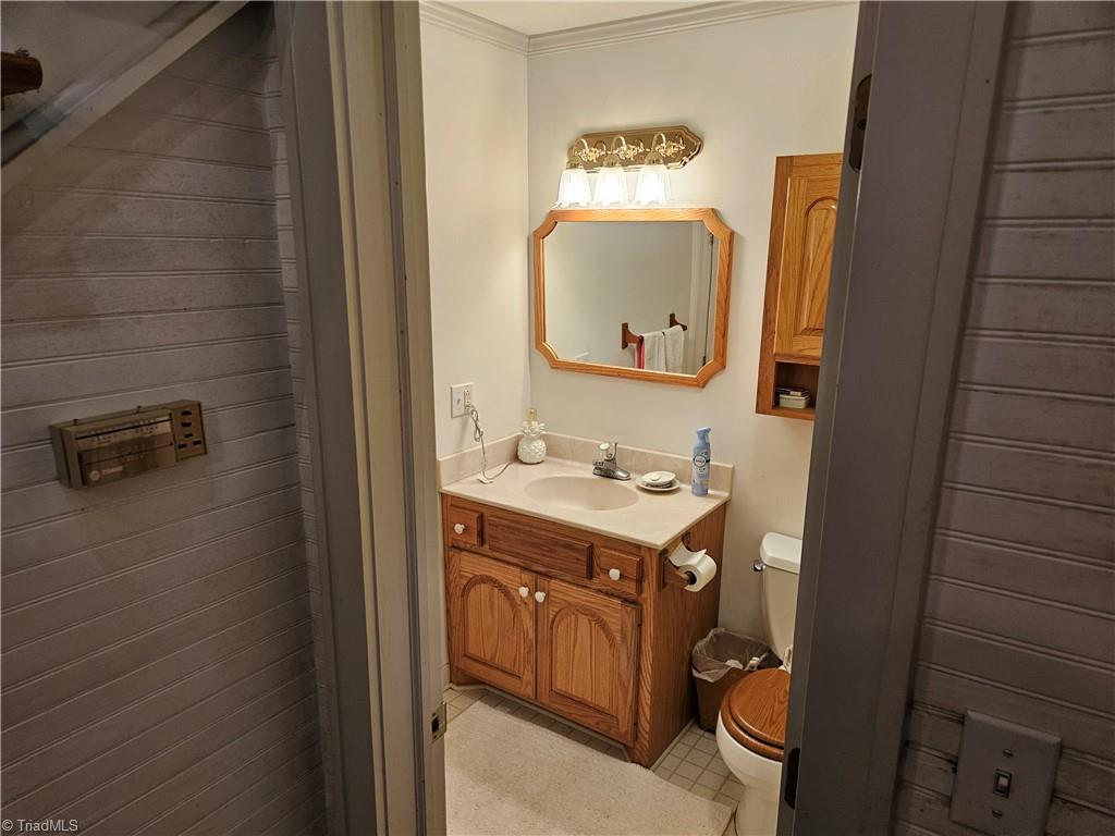 777 Copeland School Road Dobson, NC 27017 - Photo 29 of 43 Downstairs bath