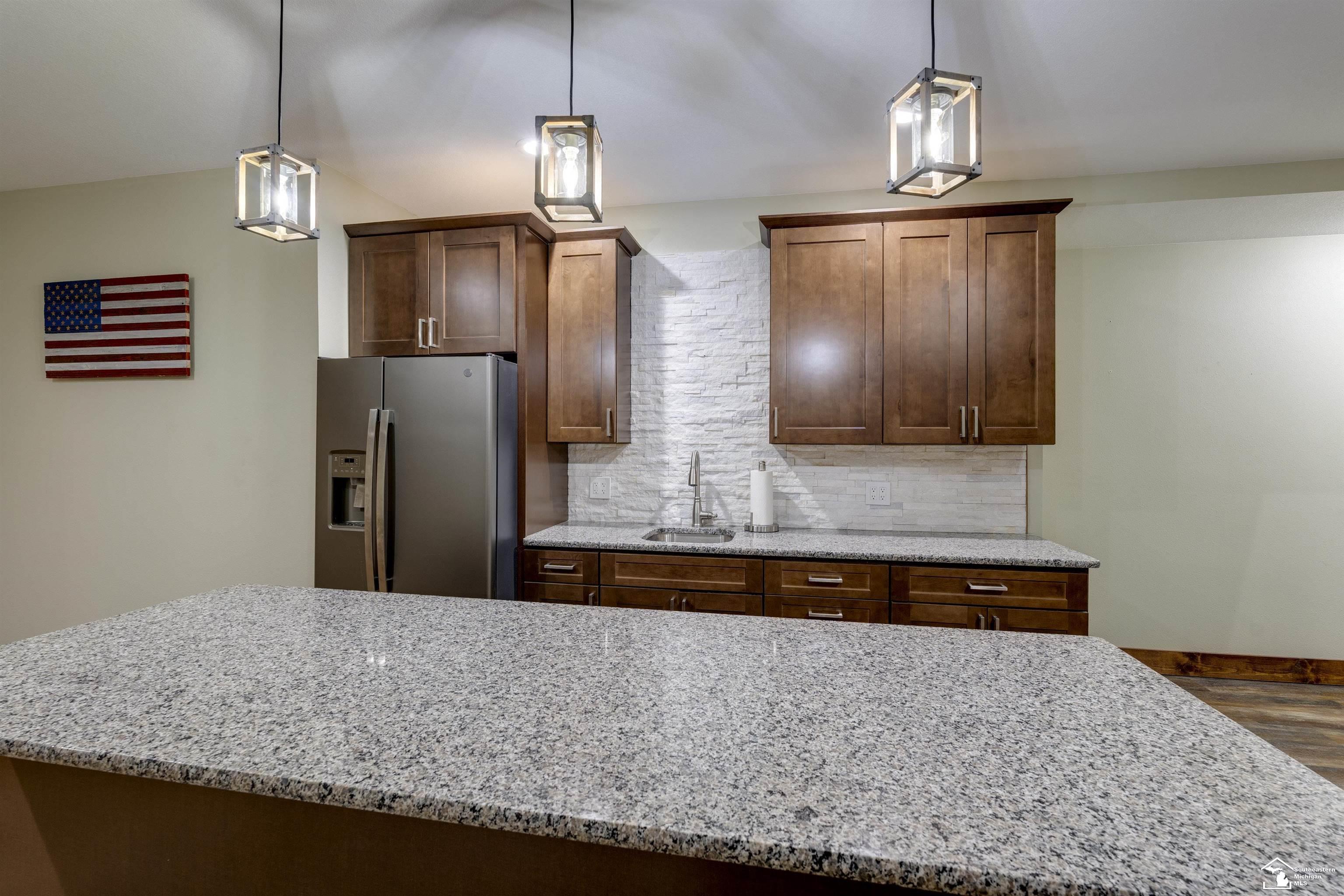 12003 Secor Road Petersburg, MI 49270 - Photo 35 of 58