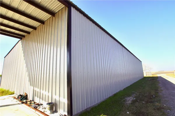 a view of backyard with plants