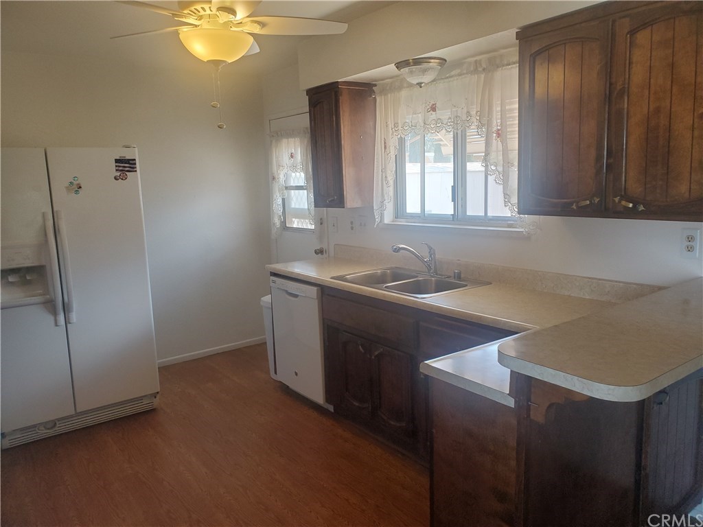 13020 Pawnee Road Apple Valley, CA 92308 - Photo 12 of 14 Kitchen & back door