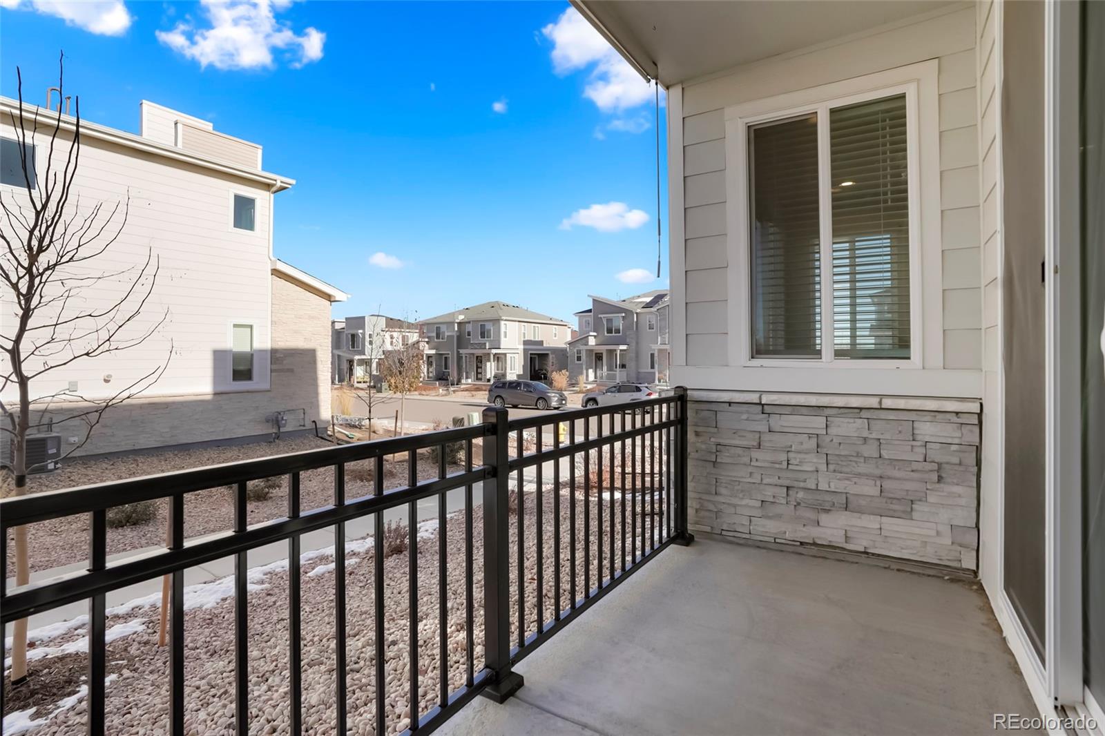 1675 South Andes Way Aurora, CO 80017 - Photo 16 of 32 a view of a balcony with window