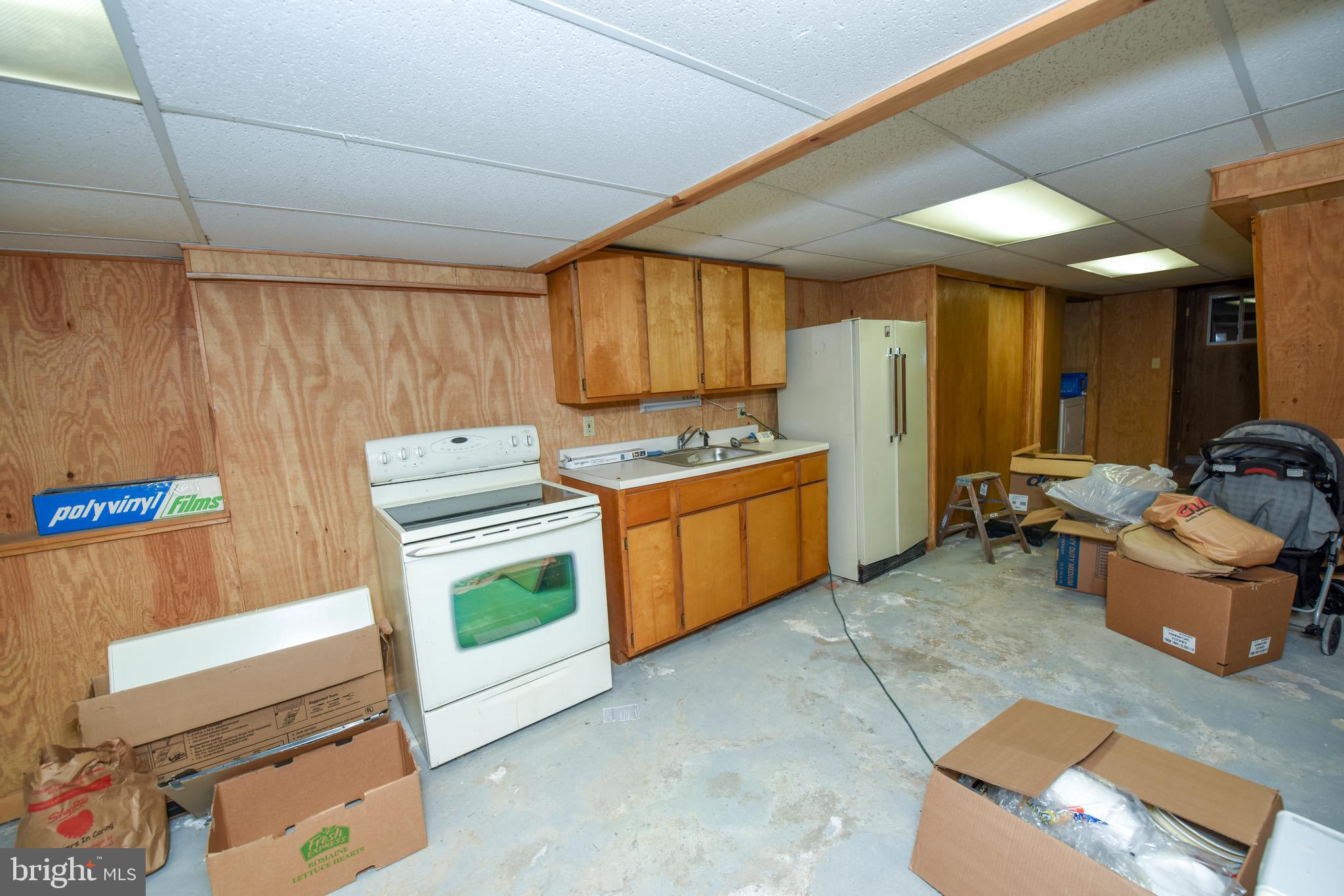 3885 Martin Road Huntingdon Valley, PA 19006 - Photo 15 of 21 Basement Second Kitchen