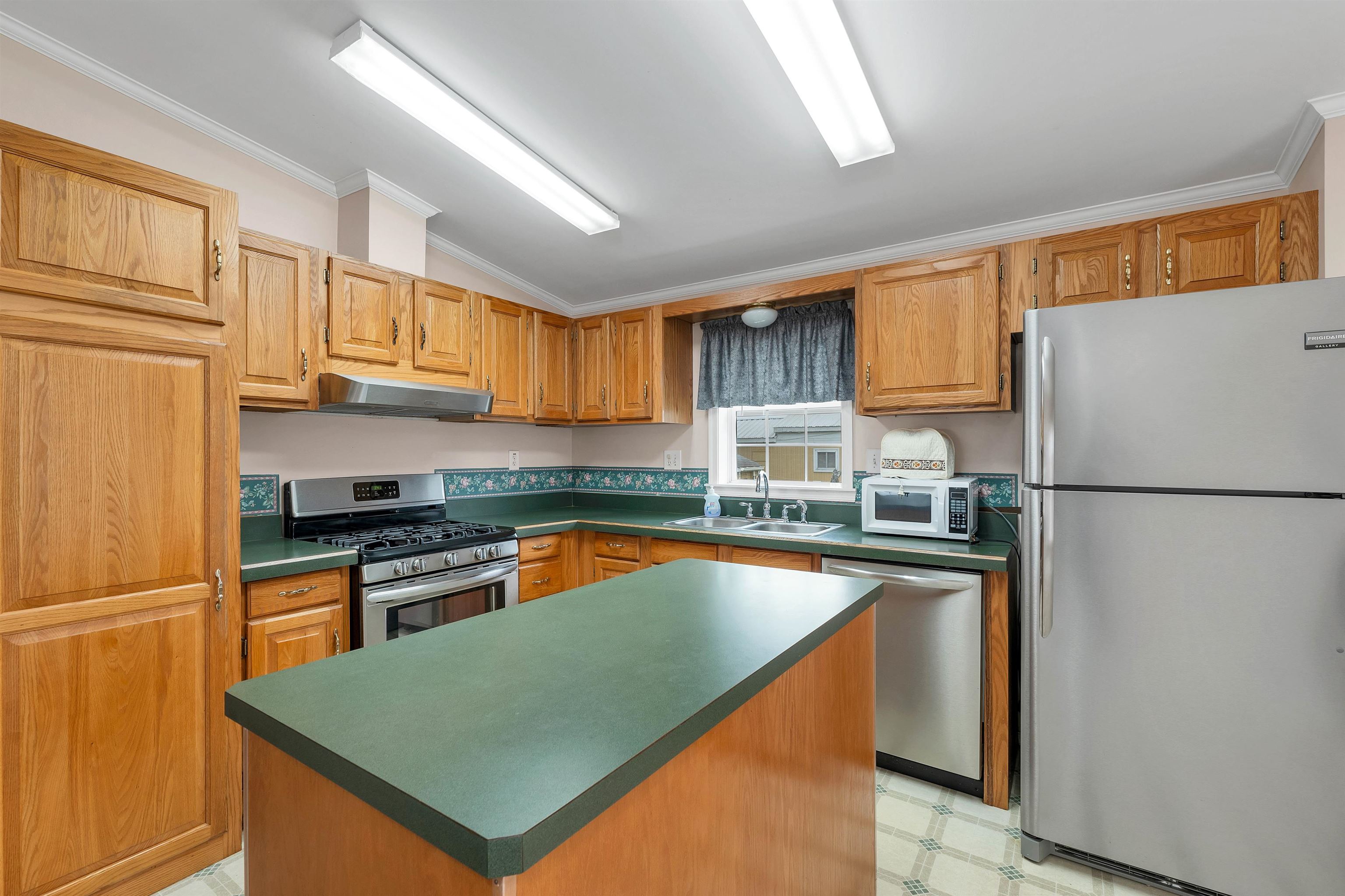 290 Calef Highway, Unit D1 Epping, NH 03042 - Photo 2 of 24