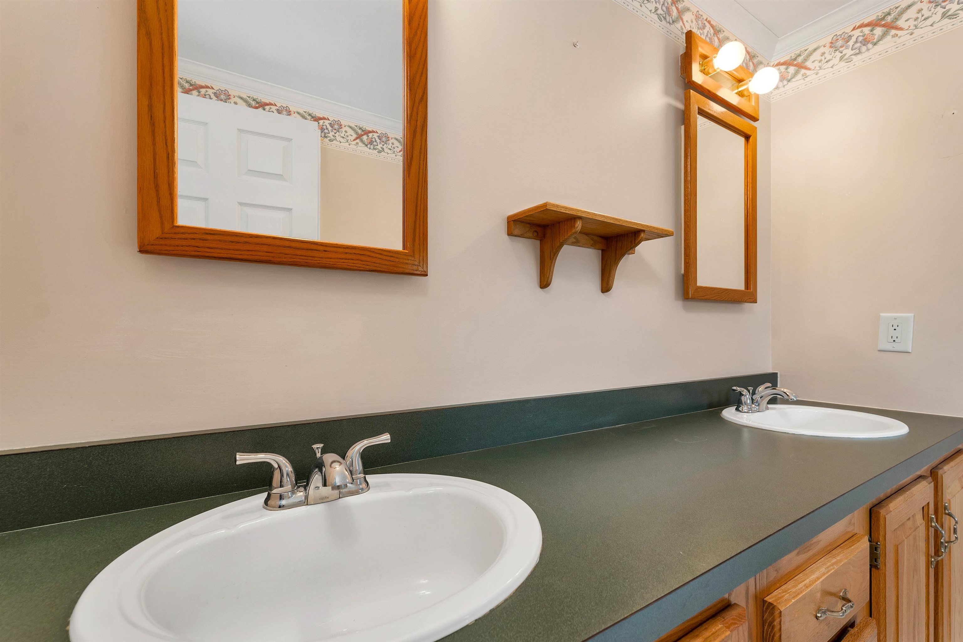 290 Calef Highway, Unit D1 Epping, NH 03042 - Photo 7 of 24