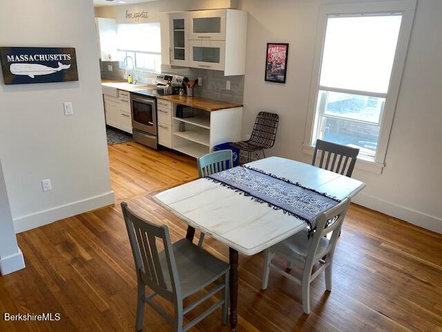 21-23 Linden Street Pittsfield, MA 01201 - Photo 14 of 18 IMG_1735