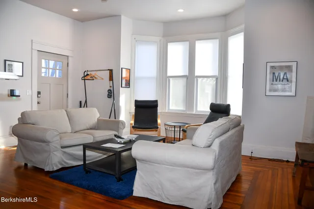 $499,900 | 21-23 Linden Street, Pittsfield, MA 01201