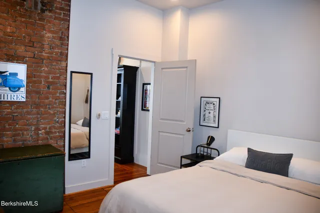 $499,900 | 21-23 Linden Street, Pittsfield, MA 01201