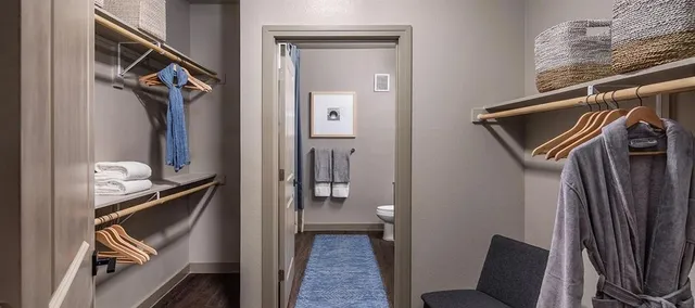 $2,509 | 880 Lake Carolyn Parkway, Unit 159, Irving, TX 75039