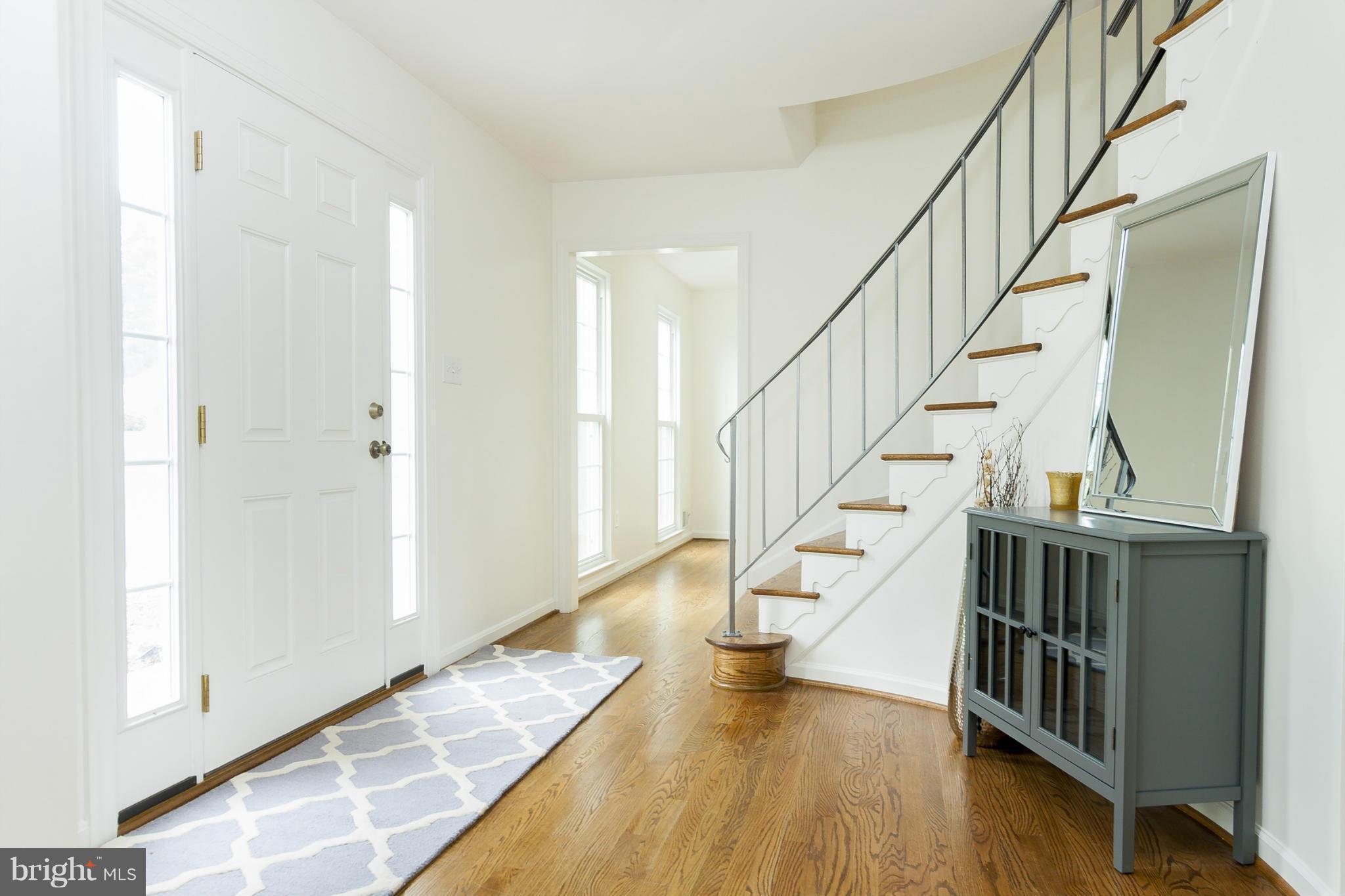 324 Old Stone Road Silver Spring, MD 20904 - Photo 3 of 19 Foyer