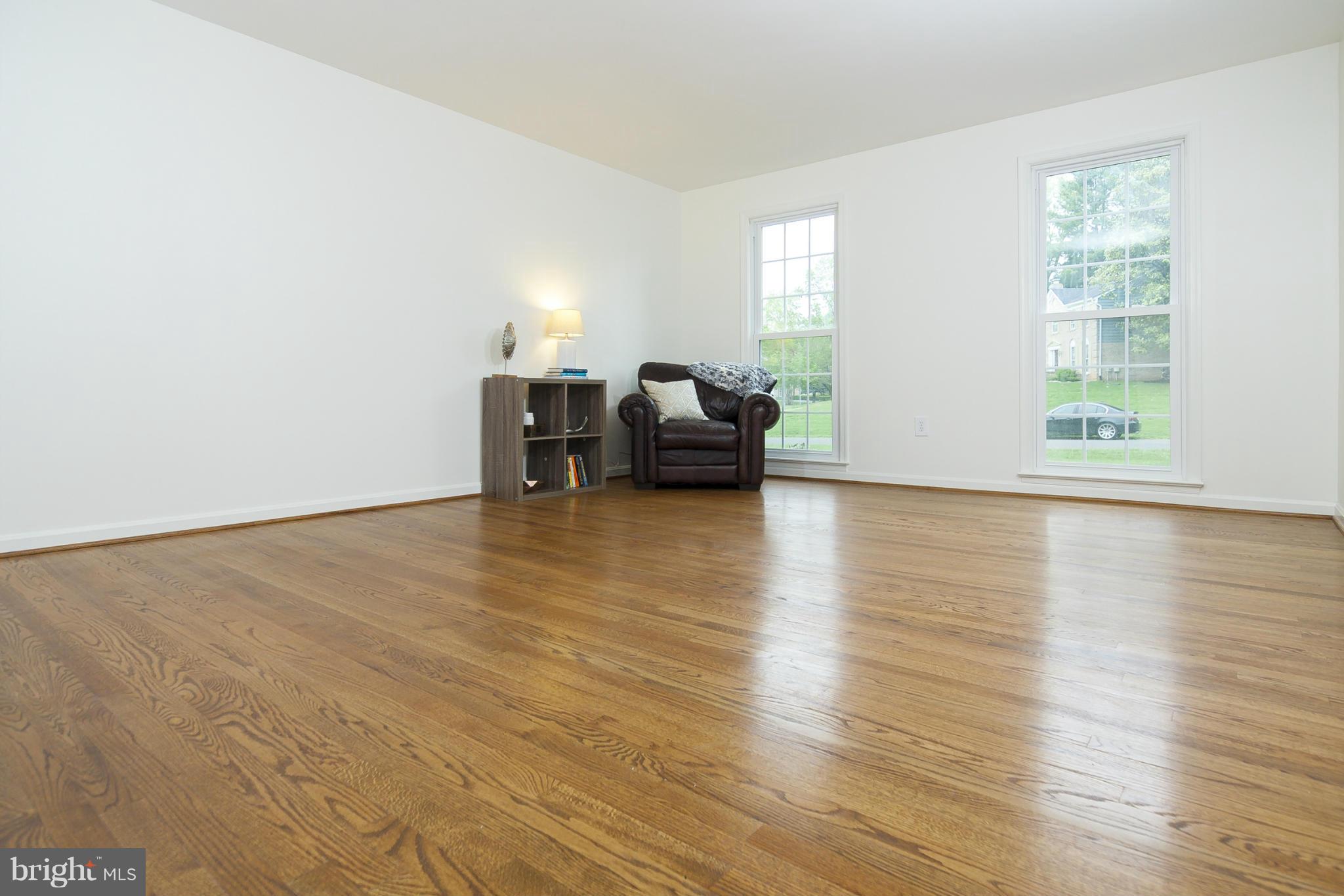 324 Old Stone Road Silver Spring, MD 20904 - Photo 5 of 19 Living Room