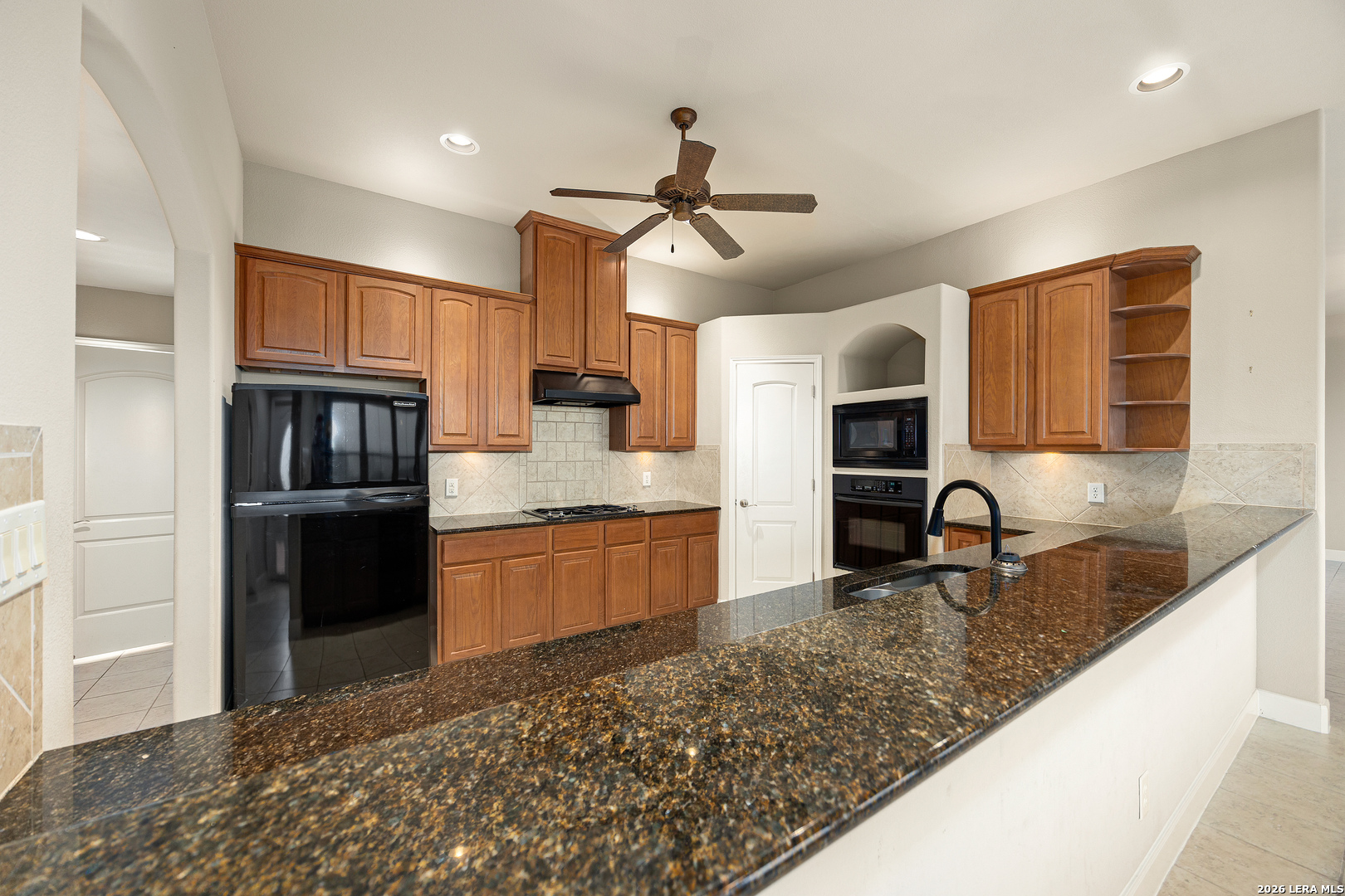 217 High Point Circle Spring Branch, TX 78070 - Photo 11 of 47