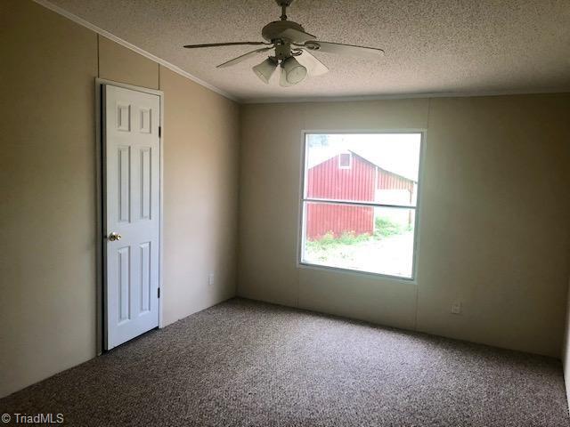 356 Happy Trails Road Lexington, NC 27295 - Photo 7 of 17
