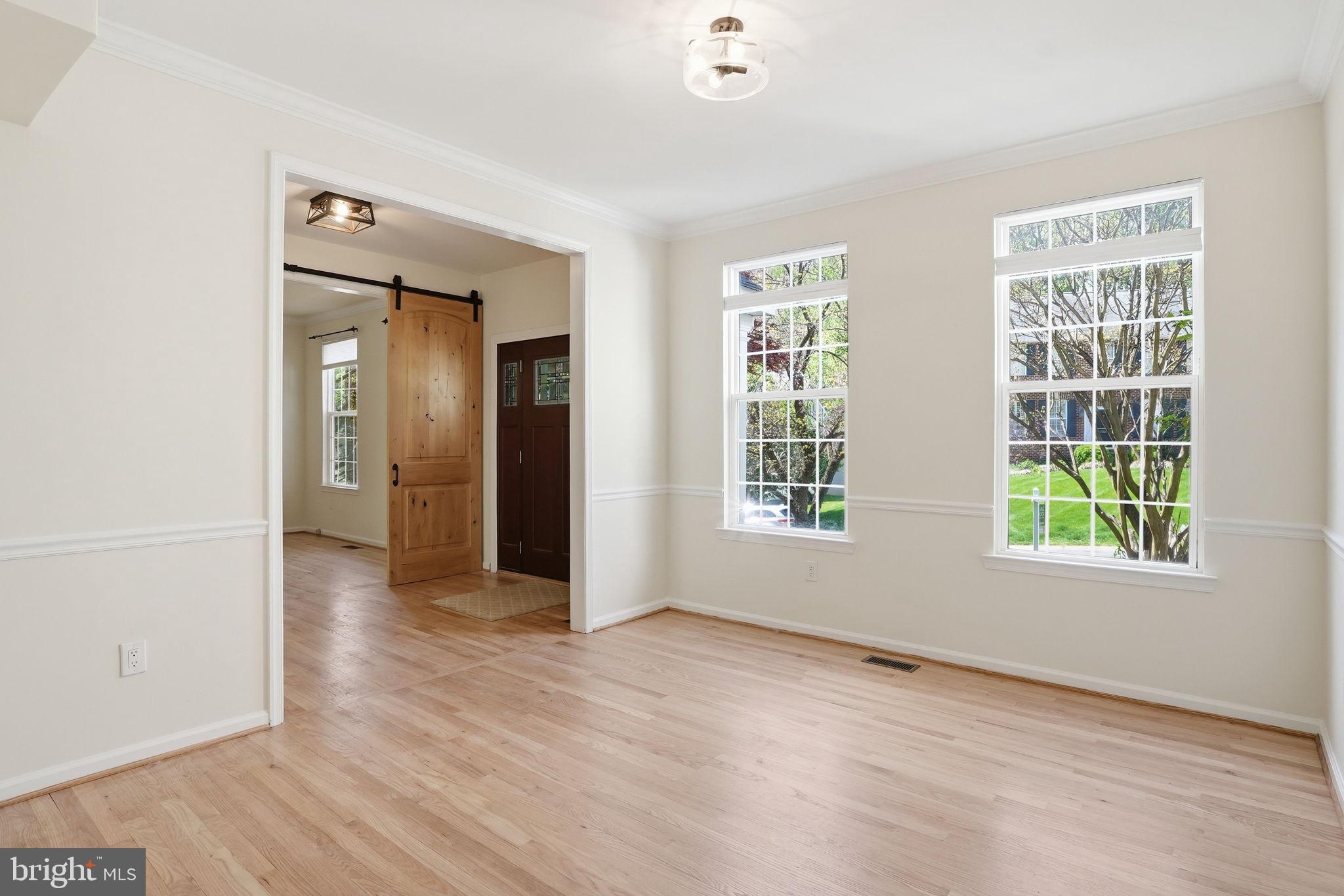 1567 Comanche Road Arnold, MD 21012 - Photo 12 of 67 Bright and airy entryway with views.