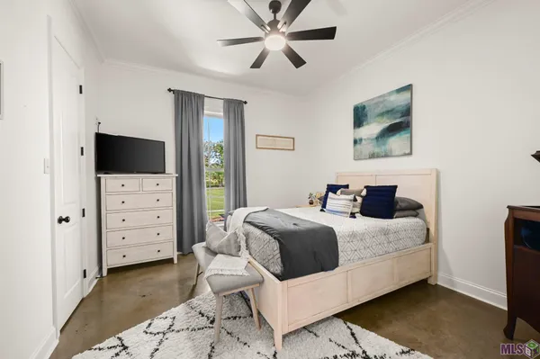 $585,000 | 38059 Osten Beard Road, Darrow, LA 70725