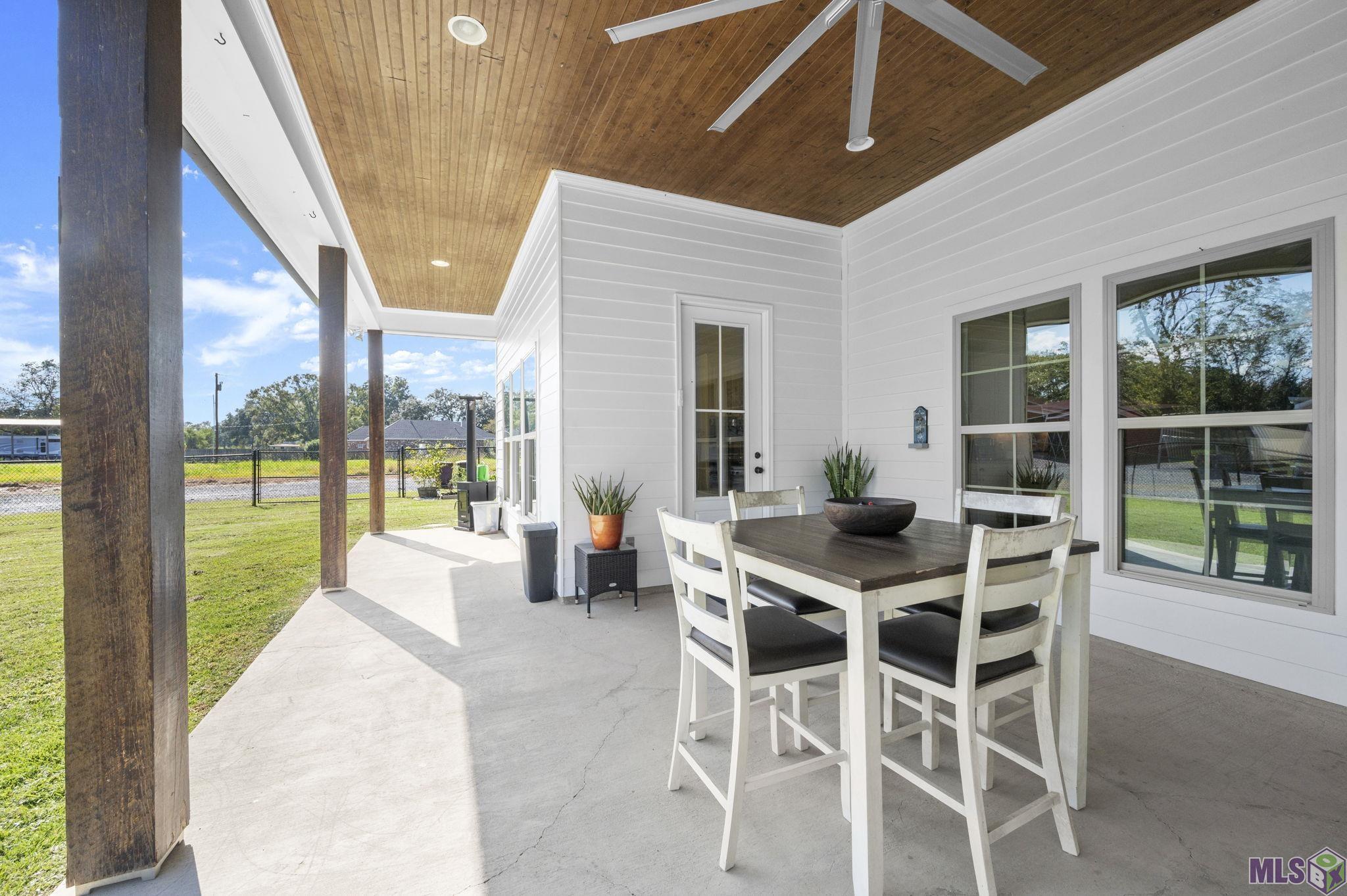 38059 Osten Beard Road Darrow, LA 70725 - Photo 31 of 43