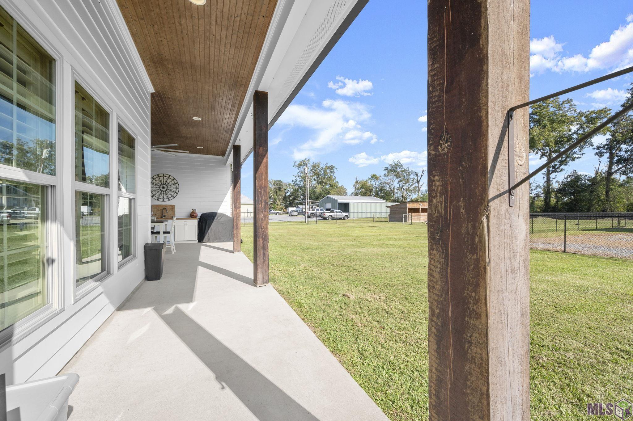 38059 Osten Beard Road Darrow, LA 70725 - Photo 32 of 43