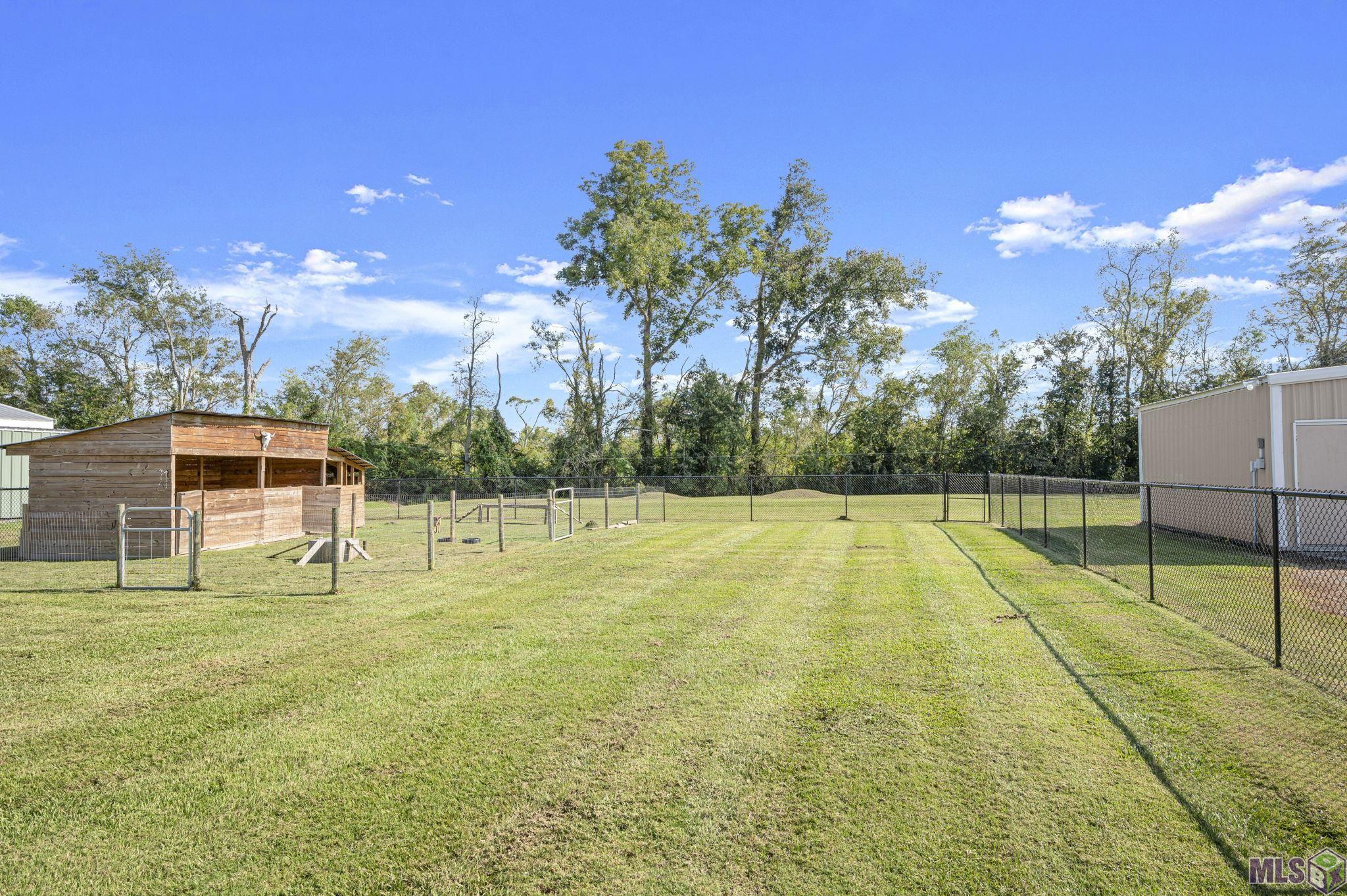 38059 Osten Beard Road Darrow, LA 70725 - Photo 37 of 43