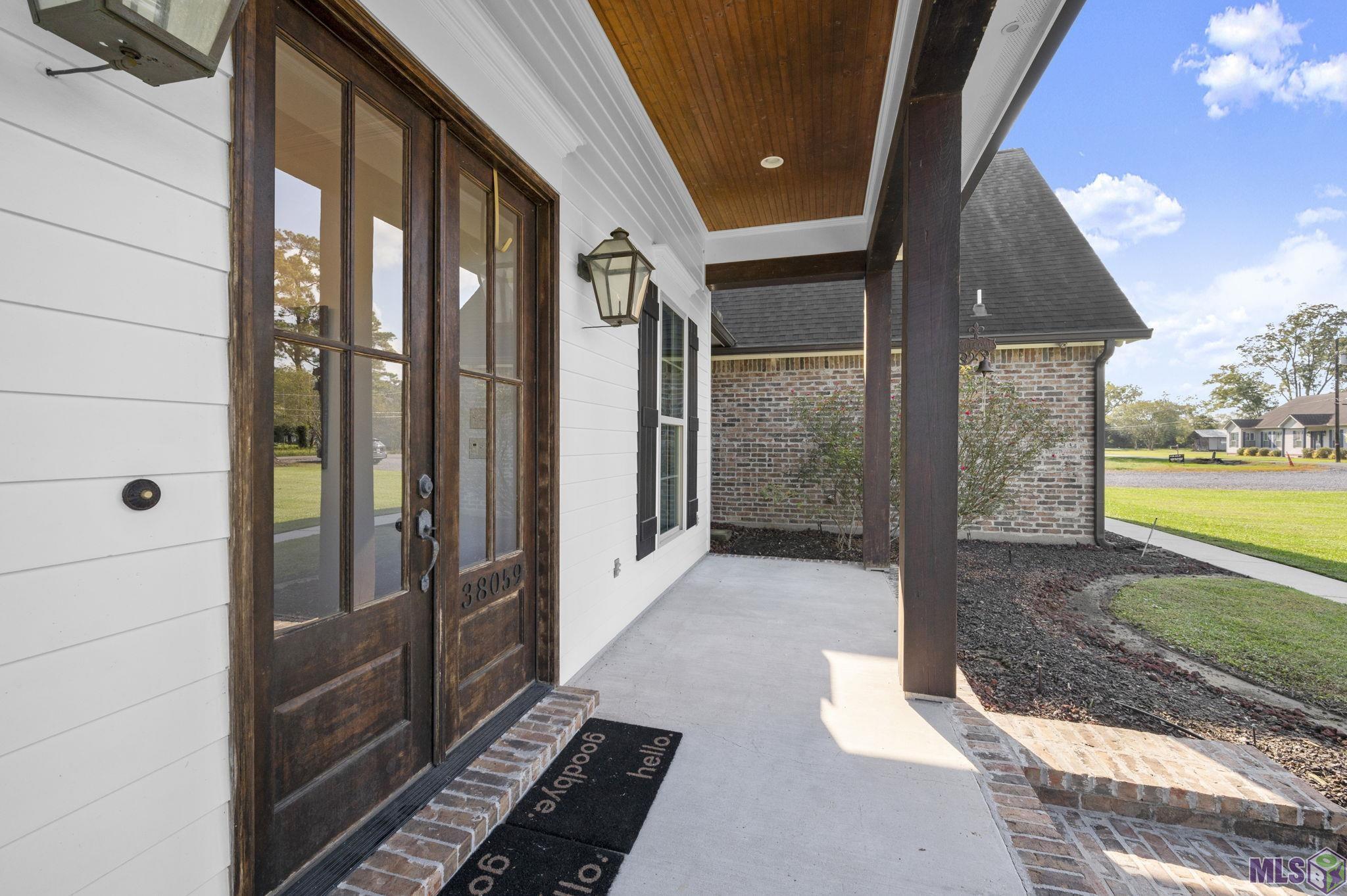 38059 Osten Beard Road Darrow, LA 70725 - Photo 4 of 43