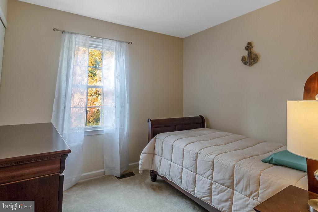 8487 Kitchener Drive Springfield, VA 22153 - Photo 16 of 28 Gallery Image 16
