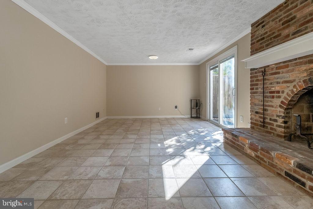 8487 Kitchener Drive Springfield, VA 22153 - Photo 24 of 28 Gallery Image 24
