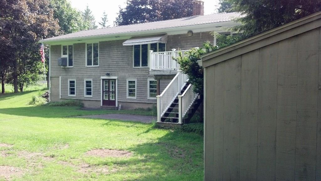 421 Western Road Warren, ME 04864 - Photo 5 of 26 Photo