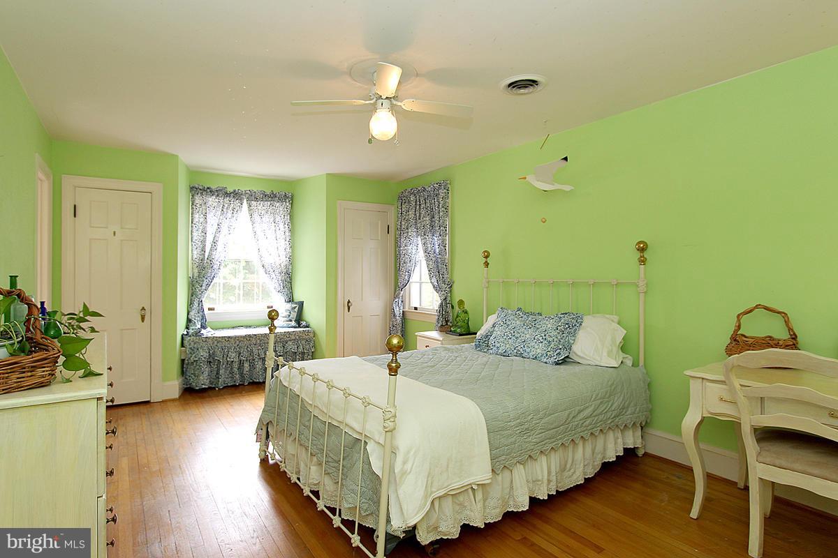 4504 Wetherill Road Bethesda, MD 20816 - Photo 17 of 29 Bedroom #2