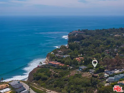 $19,450,000 | 6734 Zumirez Drive, Malibu, CA 90265