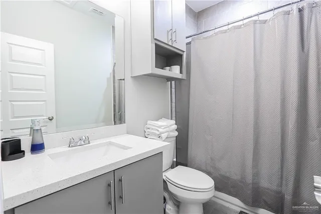 $1,000 | 913 West Sunset Valley Street, Mission, TX 78573