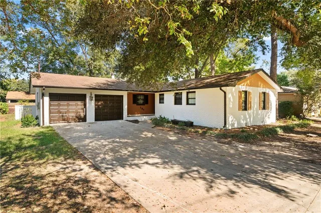 $1,500 | 207 Tanglewood Drive, Warner Robins, GA 31093