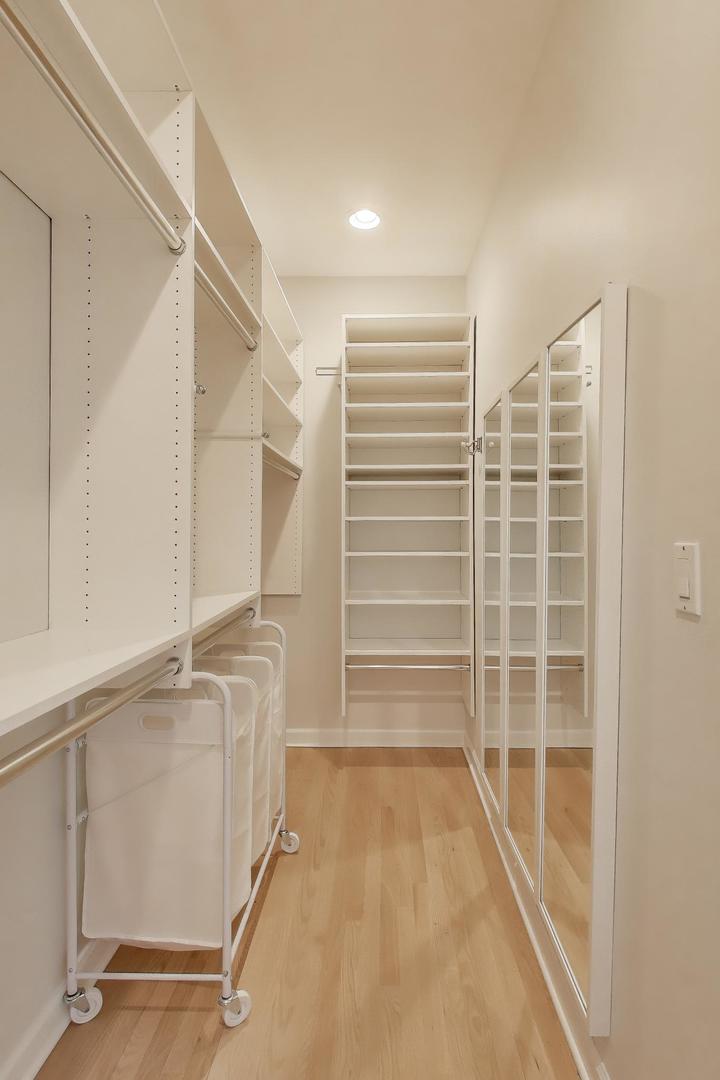 1725 North Mohawk Street, Unit 2S Chicago, IL 60614 - Photo 12 of 21