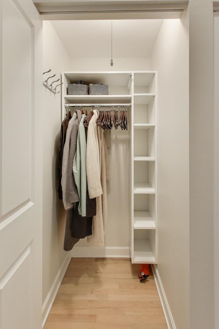 1725 North Mohawk Street, Unit 2S Chicago, IL 60614 - Photo 17 of 21