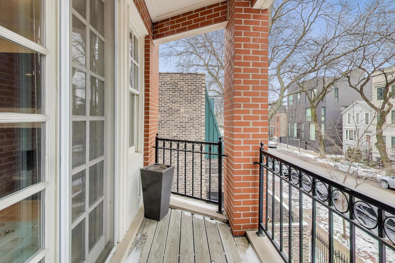 1725 North Mohawk Street, Unit 2S Chicago, IL 60614 - Photo 18 of 21