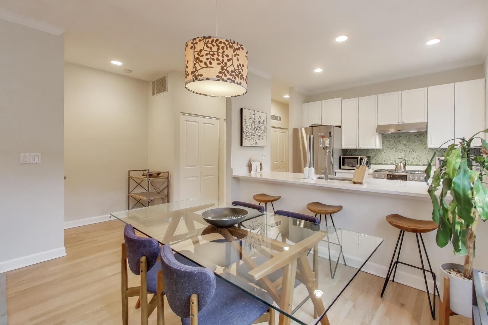 1725 North Mohawk Street, Unit 2S Chicago, IL 60614 - Photo 6 of 21