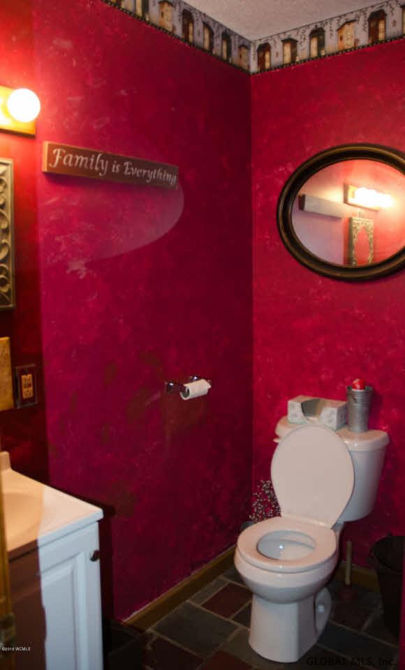 199 S Road Hampton, NY 12887 - Photo 15 of 27 Photo 15