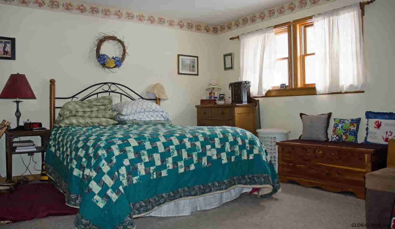 199 S Road Hampton, NY 12887 - Photo 18 of 27 Photo 18