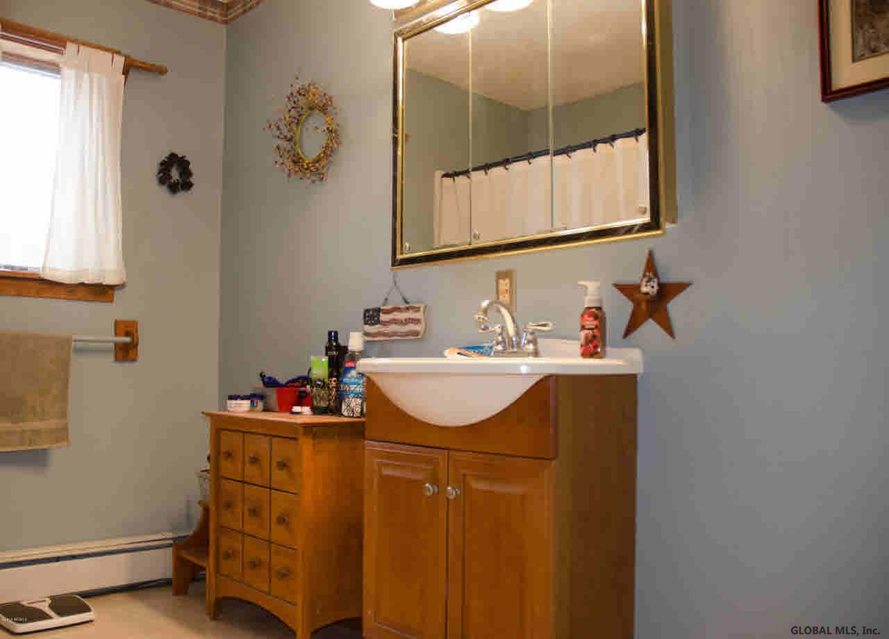 199 S Road Hampton, NY 12887 - Photo 21 of 27 Photo 21