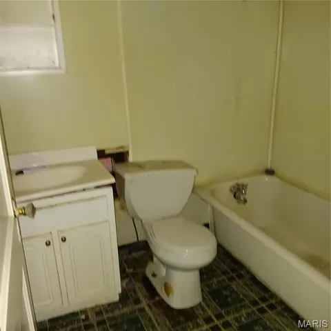 $106,000 | 4341 Shreve Avenue, St. Louis, MO 63115