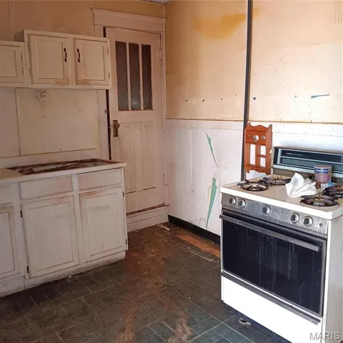 $106,000 | 4341 Shreve Avenue, St. Louis, MO 63115