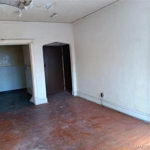 $106,000 | 4341 Shreve Avenue, St. Louis, MO 63115