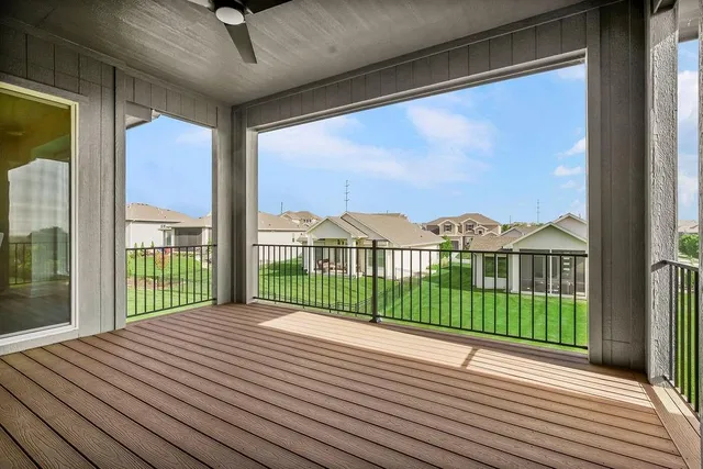 $667,521 | 4102 West 158th Terrace, Overland Park, KS 66224