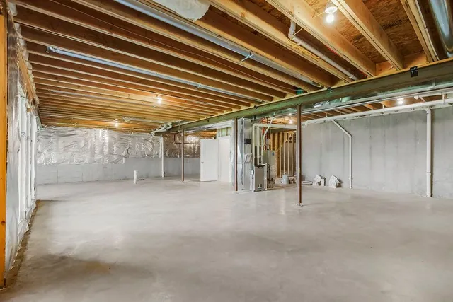 $667,521 | 4102 West 158th Terrace, Overland Park, KS 66224