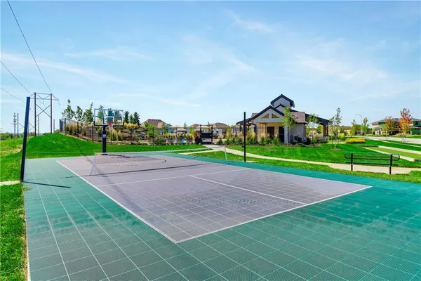 $674,521 | 4102 West 158th Terrace, Overland Park, KS 66224