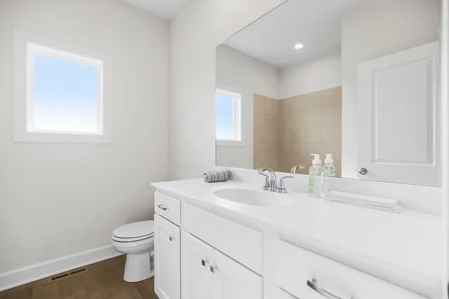 $667,521 | 4102 West 158th Terrace, Overland Park, KS 66224