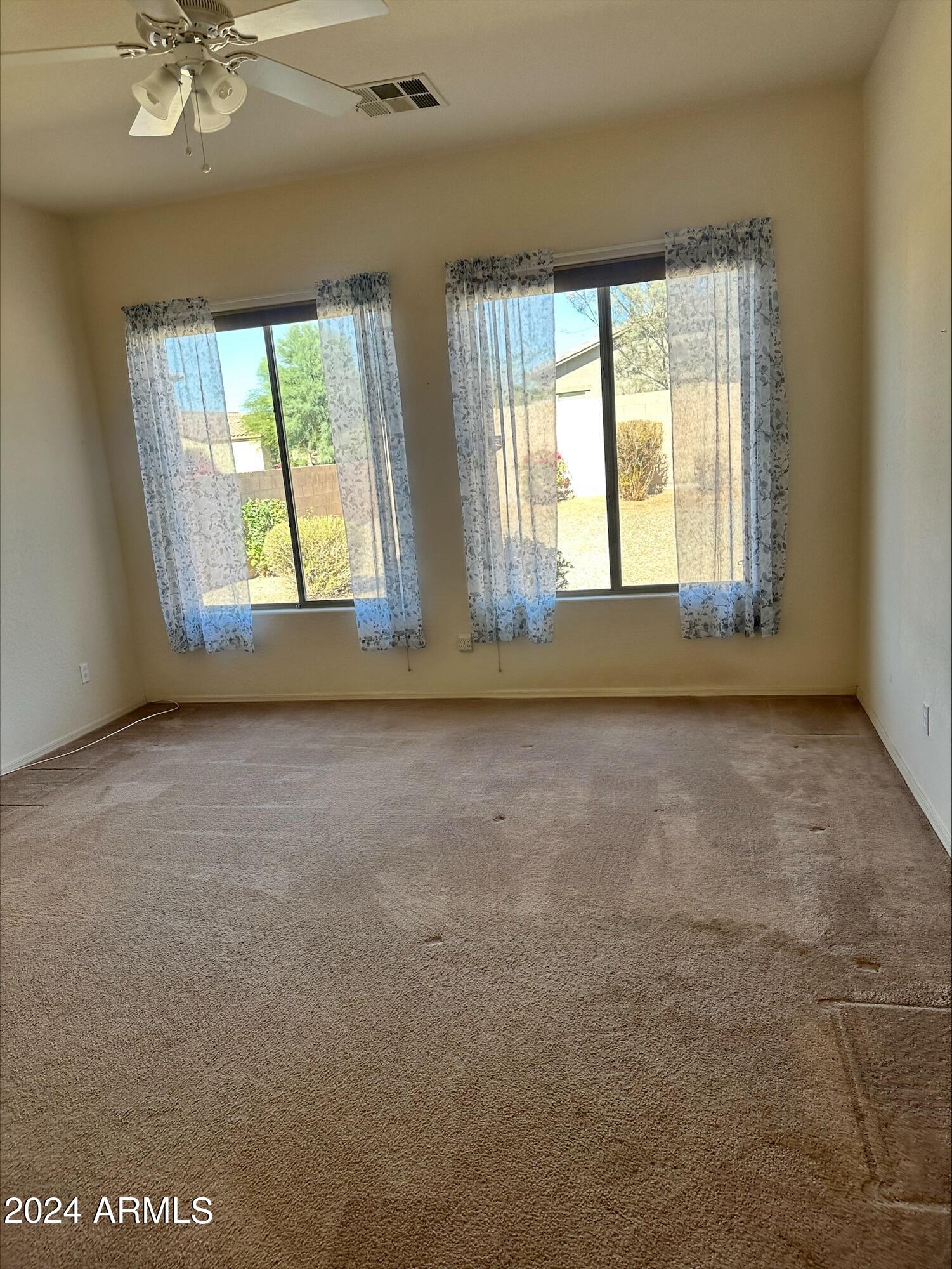 18222 West Rimrock Street Surprise, AZ 85388 - Photo 8 of 12 processed-1F28B161-82CE-4F88-9CD2-BC3C1B
