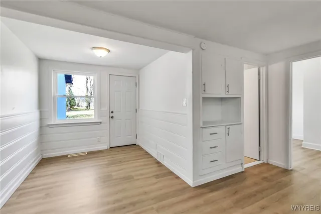 $379,900 | 12482 Broadway, Alden, NY 14004