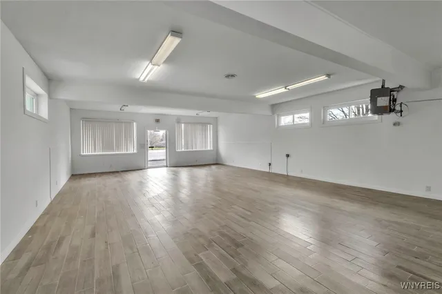 $379,900 | 12482 Broadway, Alden, NY 14004