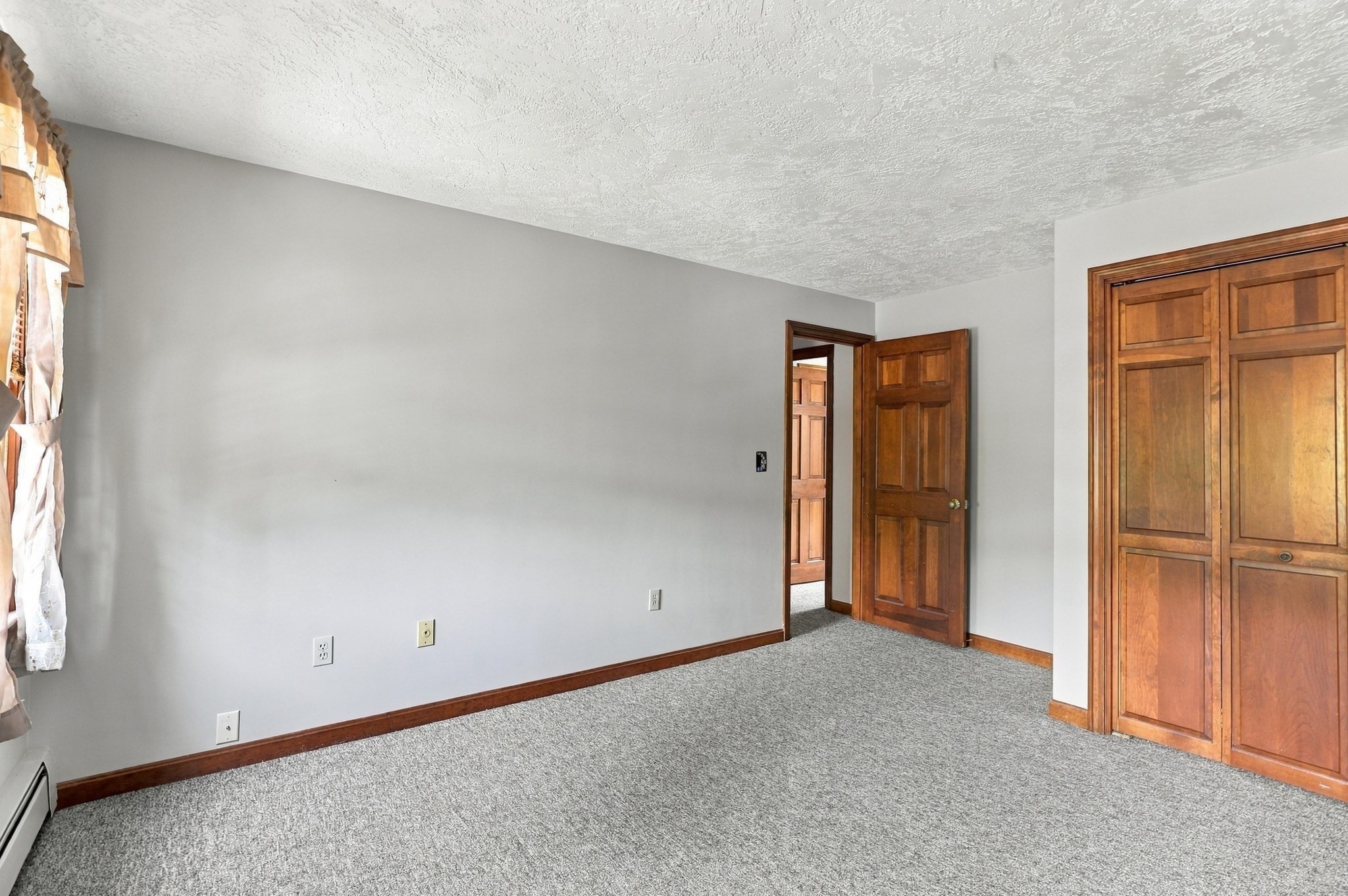 6 Laurel Road Blackstone, MA 01504 - Photo 25 of 37 Gallery Image 25