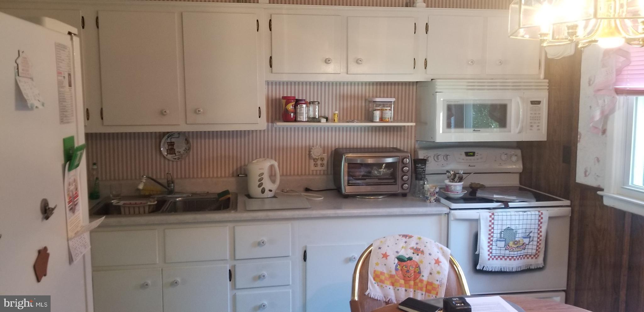420 Howard Road Cherry Hill, NJ 08034 - Photo 11 of 24