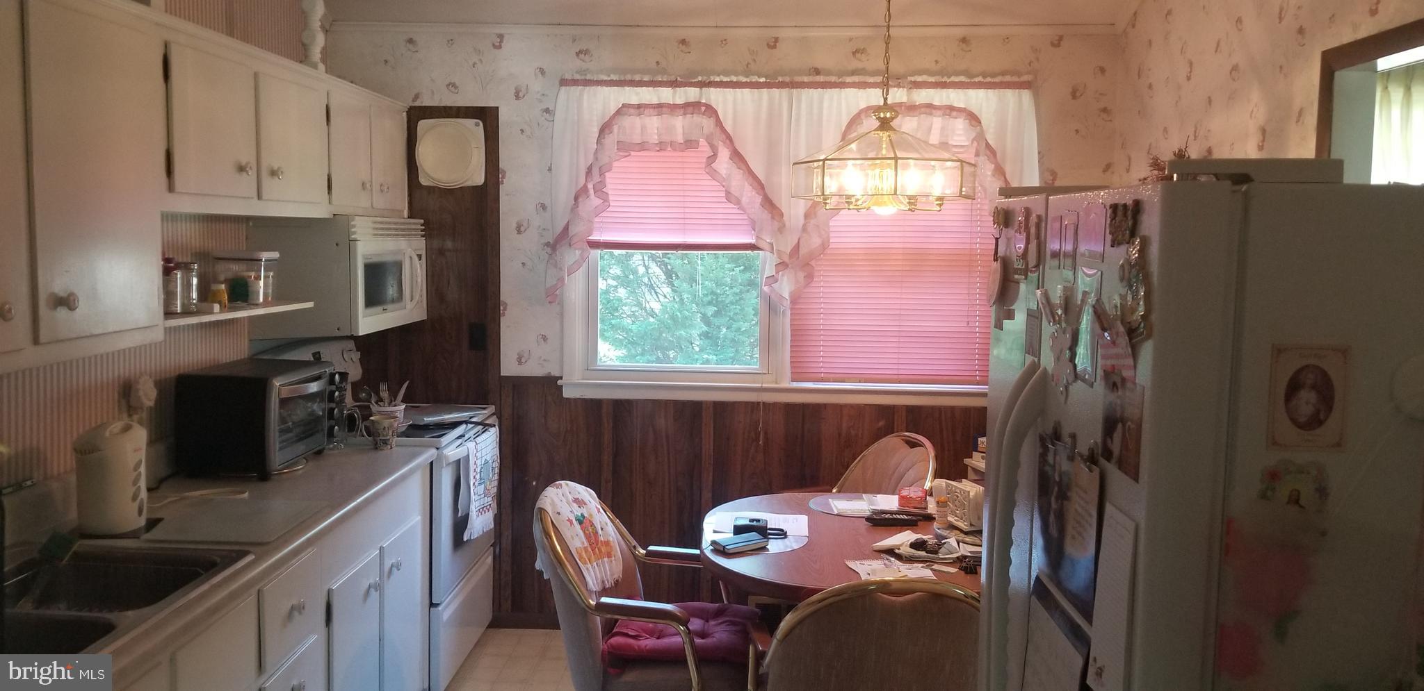420 Howard Road Cherry Hill, NJ 08034 - Photo 12 of 24